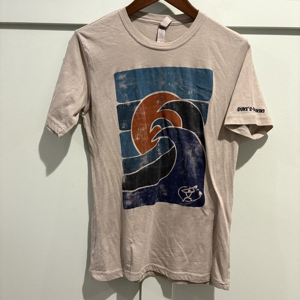 Duke's Waikiki Shirt Mens Small Tan Retro Surf Wave Graphic‎ Tee Hawaii Beach